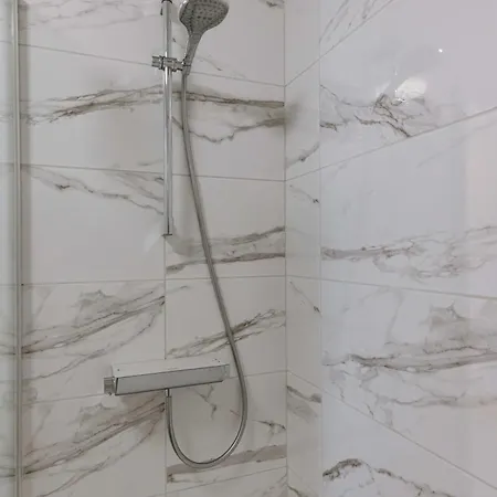 Duplex In The Heart Of With 2 Terraces